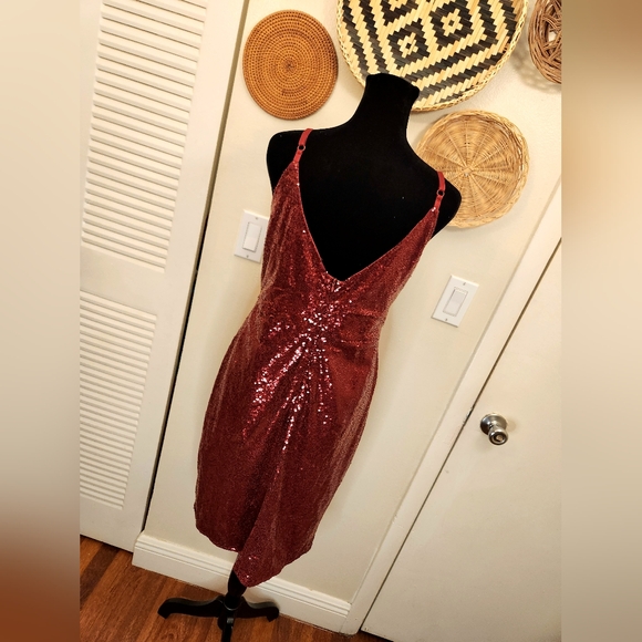 Red Sequin Mini Dress With Side Split - Picture 10 of 10